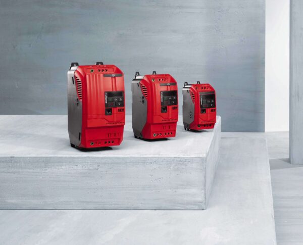 LTE B frequency inverters for AC motors